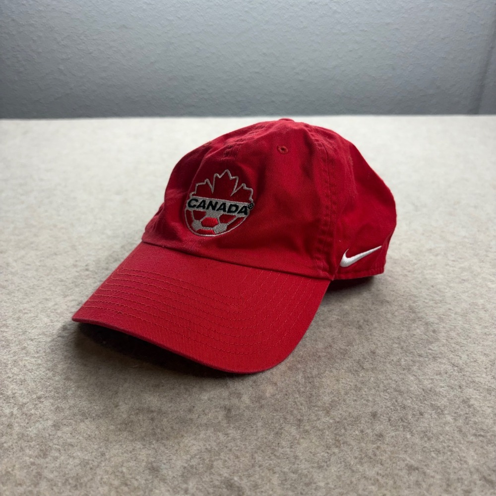 Nike Heritage86 Canada Soccer Hat Red Adjustable Cotton Baseball Cap One Size
